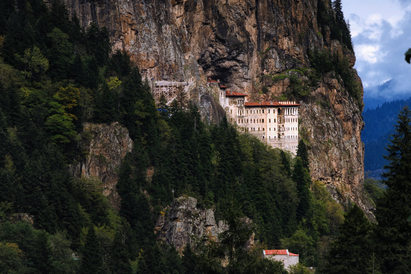 Sümela Manastırı ne zaman ziyaret edilmeli?